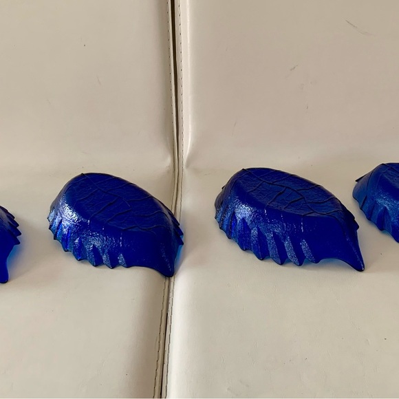 Vintage Cobalt Blue Glass Leaf Shape Serving Bowls Of 4 - Picture 12 of 14